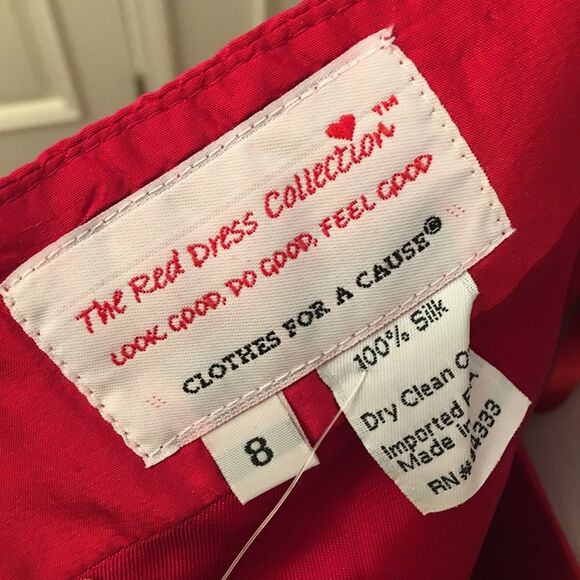 The Red Dress Collection 2-Piece Silk Dress 8/10 - Picture 7 of 8